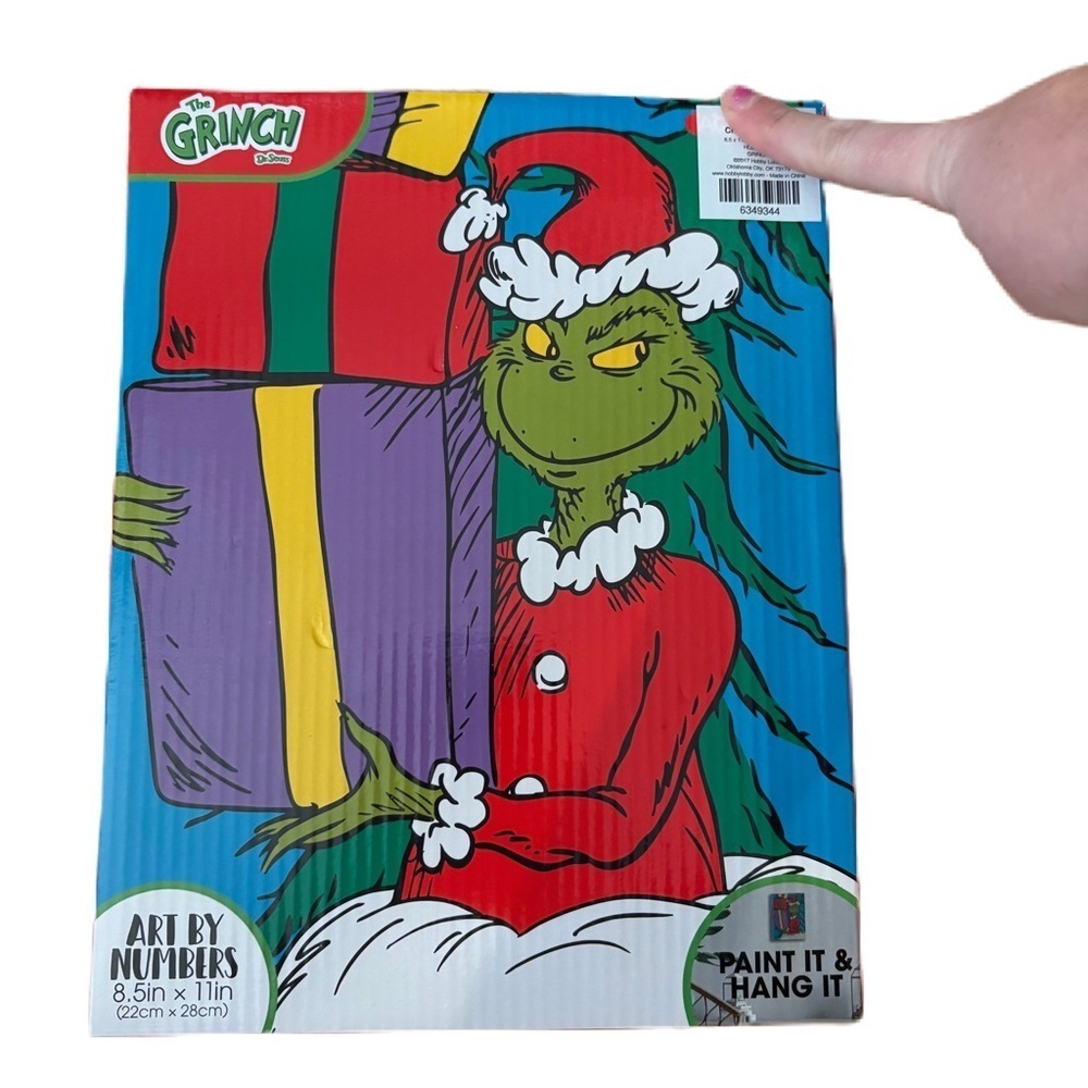 Dr. Seuss The Grinch Paint by Numbers Kit NEW Christmas Craft